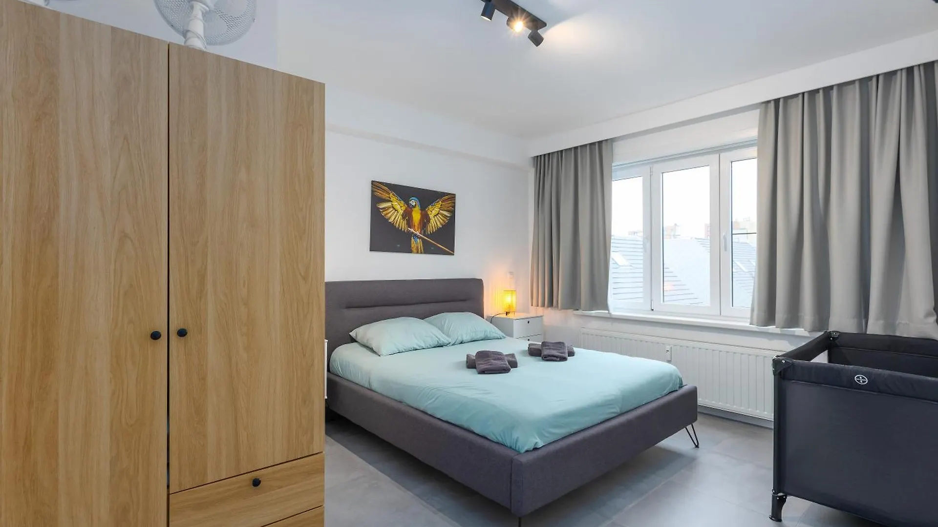 Ostend Center Luxury Top Floor Apartment With Free Parking 0*,  Βέλγιο